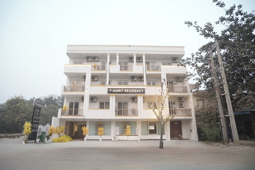 Amrit Residency - carbon neutral hotel in Bilaspur