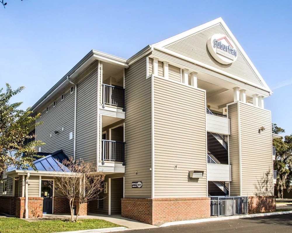 Birch Hill Suites Lakeland - photo 39