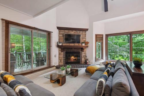 Tremblant Prestige Manoir 118 10 — 4-Star Luxury Hotel in Mont-Tremblant, Canada
