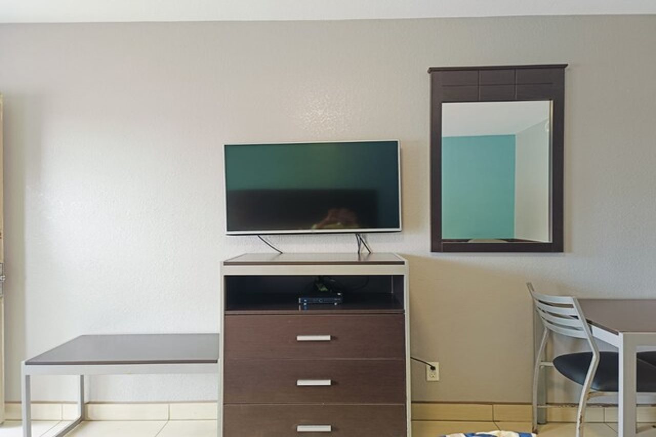 Woodfield Inn & Suites Hotel O Yoakum TX 111 - photo 15