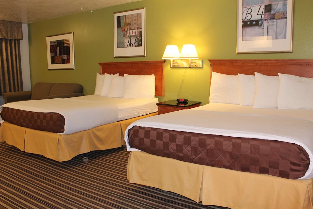 Americas Best Value Inn Boardman - photo 9