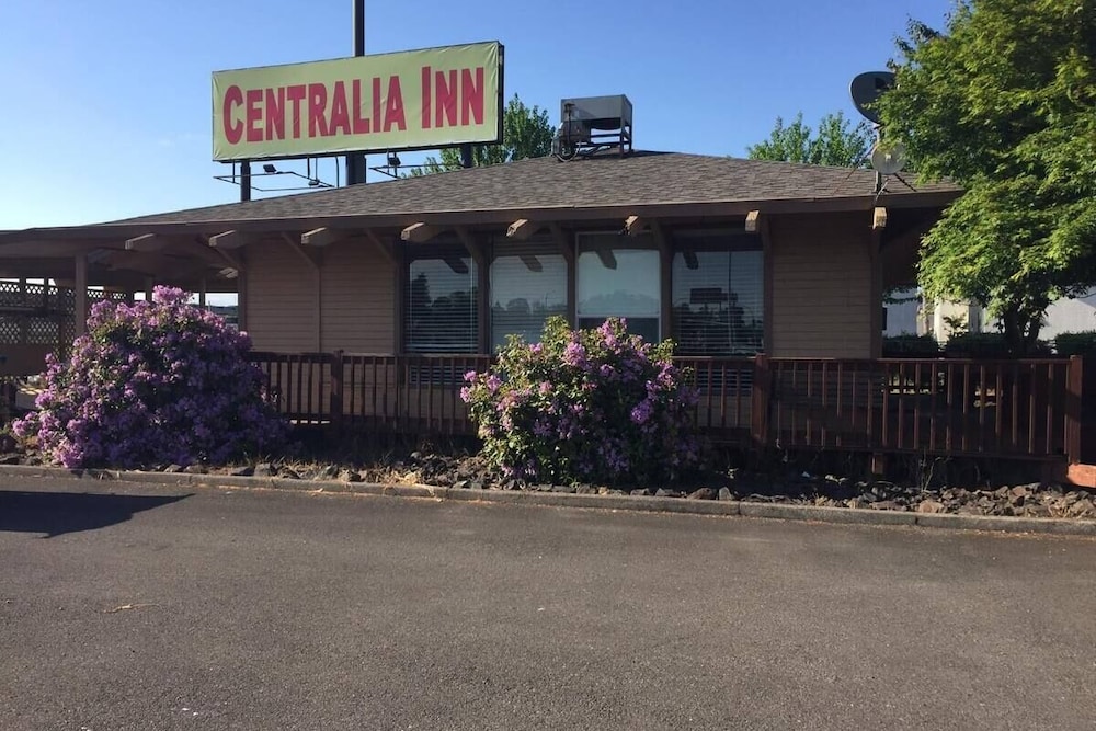 Centralia Inn - photo 13
