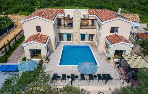 Beautiful Home In Sukosan With Sauna — 5-Star Luxury Hotel in Sukosan, Croatia