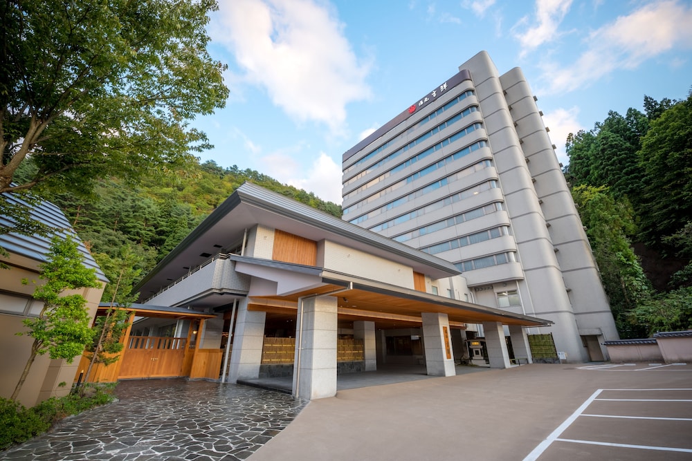 Yumoto Kissho — 4-Star Luxury Hotel in Osaki, Japan