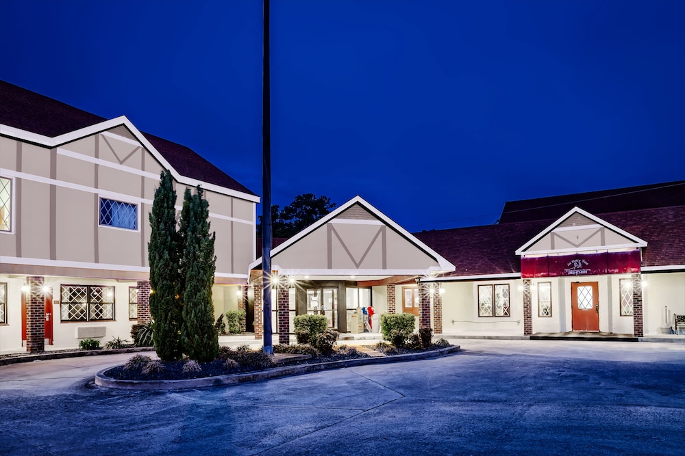 Hotel Manteo - photo 105