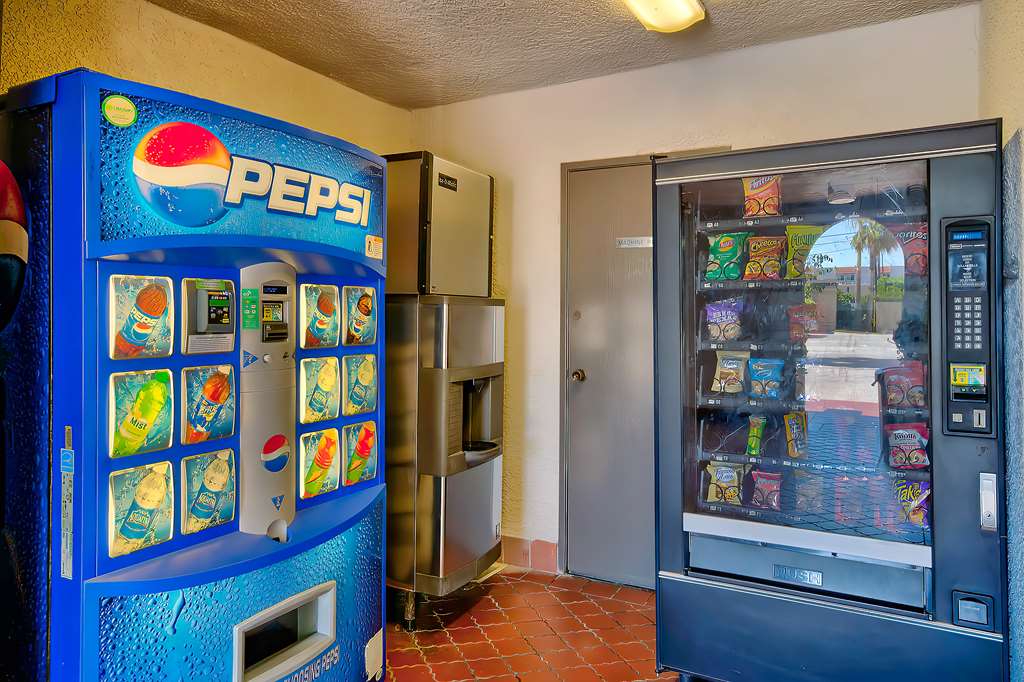 Studio 6 Suites Lawndale CA South Bay - photo 46
