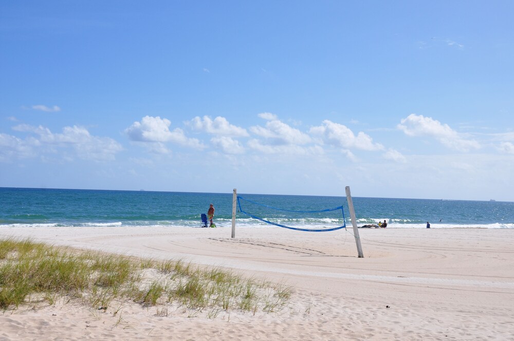 Coral Tides Resort - photo 132