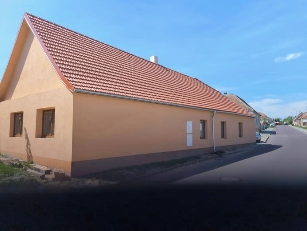 Charming Czech Countryside Retreat in Znojmo — hotel in Satov