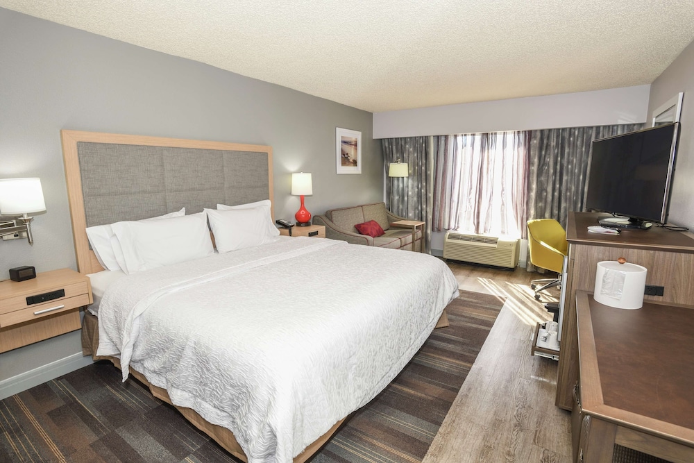 Hampton Inn Jacksonville East Regency Square - photo 6