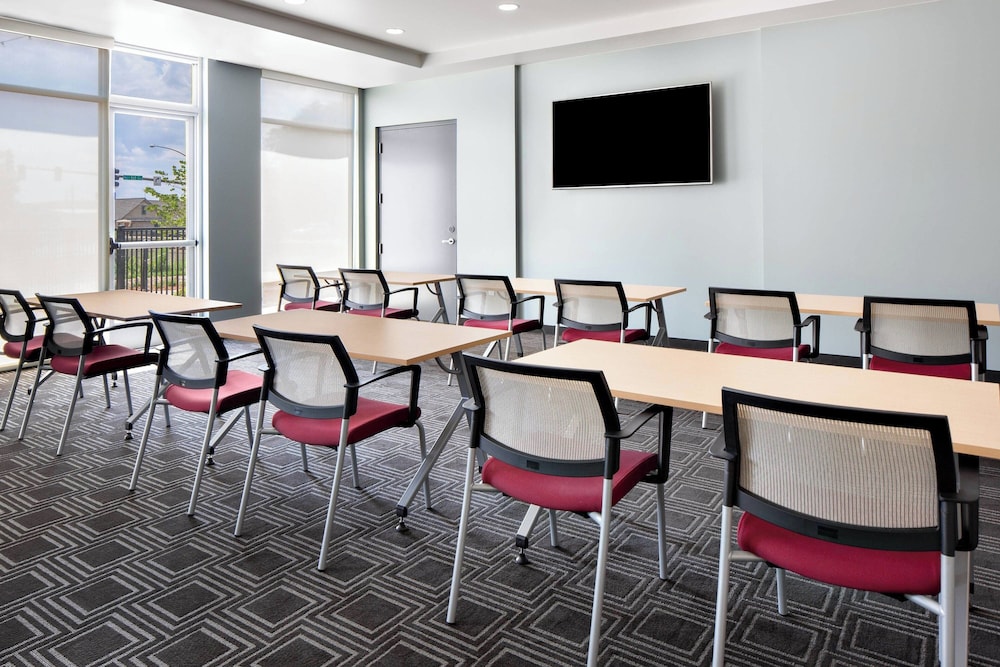 TownePlace Suites by Marriott Loveland Fort Collins - photo 33