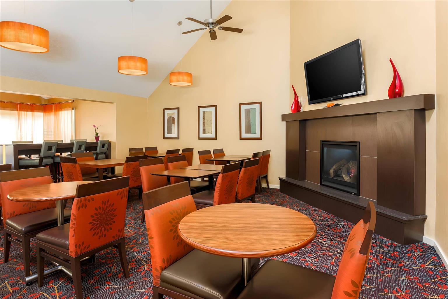 MainStay Suites St. Louis Galleria - photo 34