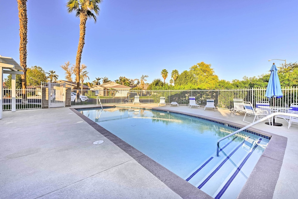 Indian Palms Resort Home w Yard & Community Perks - photo 24