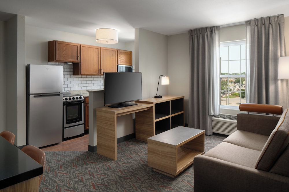 Candlewood Suites St Louis St Charles by IHG - photo 18