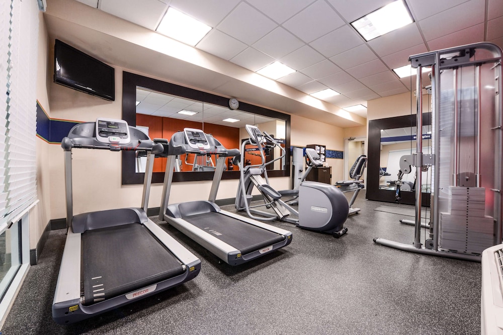 Hampton Inn & Suites Plymouth - photo 44