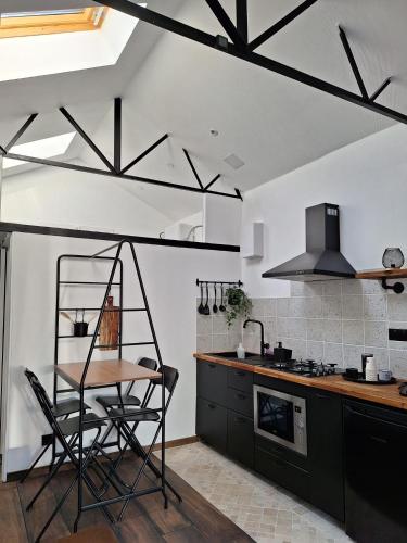 Au P Tit Logis Montlouisien — Montlouis Sur Loire