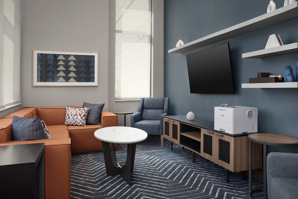 Homewood Suites By Hilton Portsmouth Downtown - photo 4