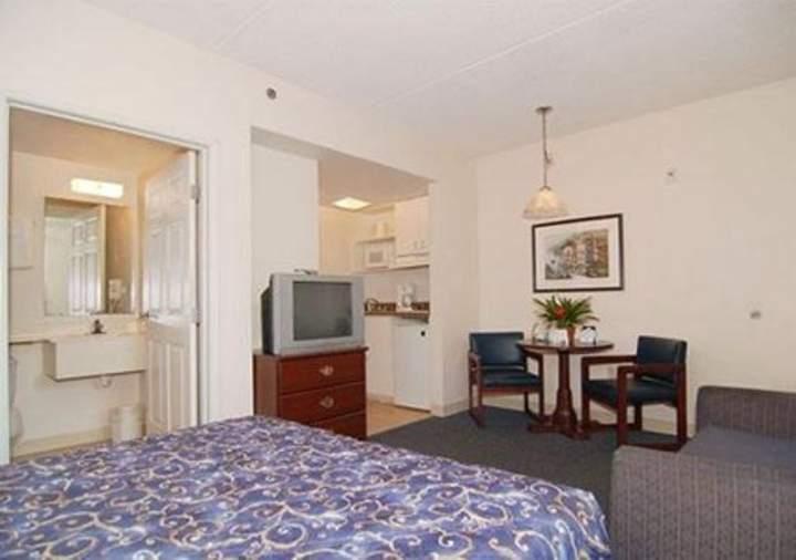 Suburban Extended Stay Daytona Beach - photo 9