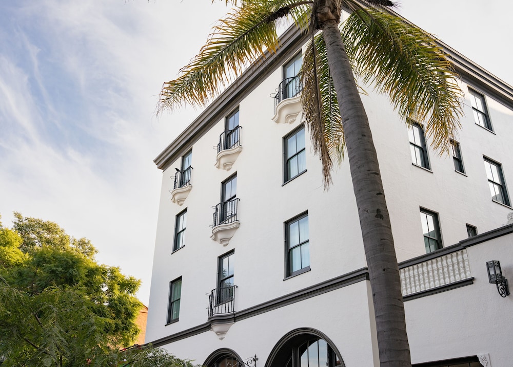Hotel Santa Barbara - photo 47