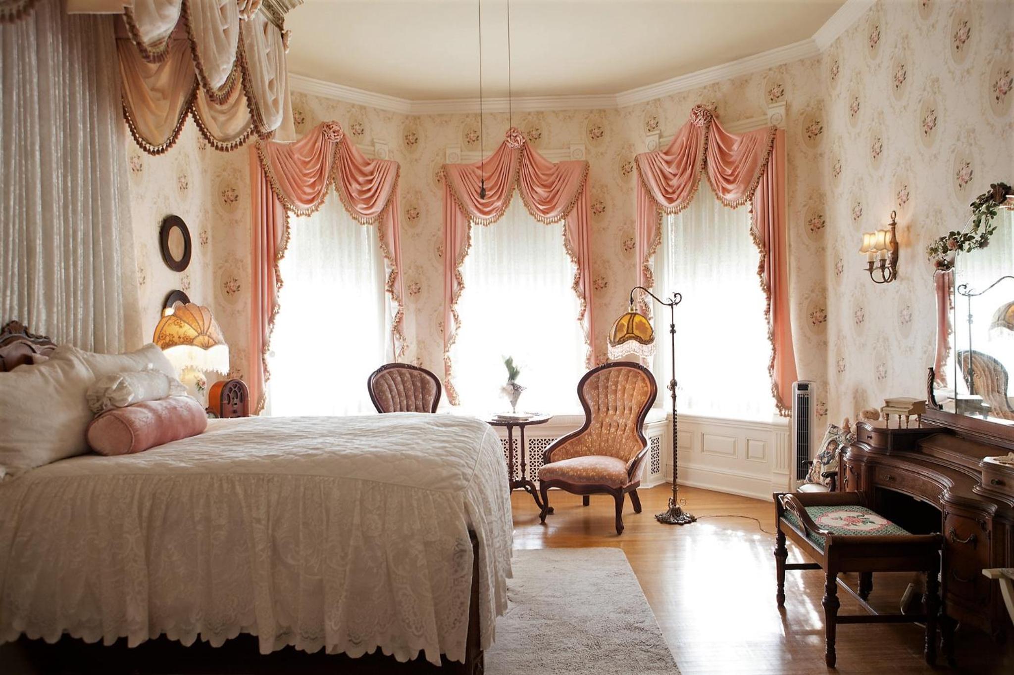 Alexander Mansion Bed and Breakfast - photo 10