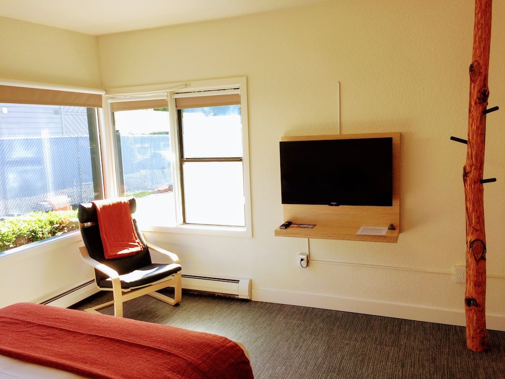 Heliotrope Hotel - photo 30