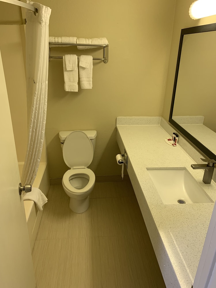 Travelodge by Wyndham Odessa - photo 14