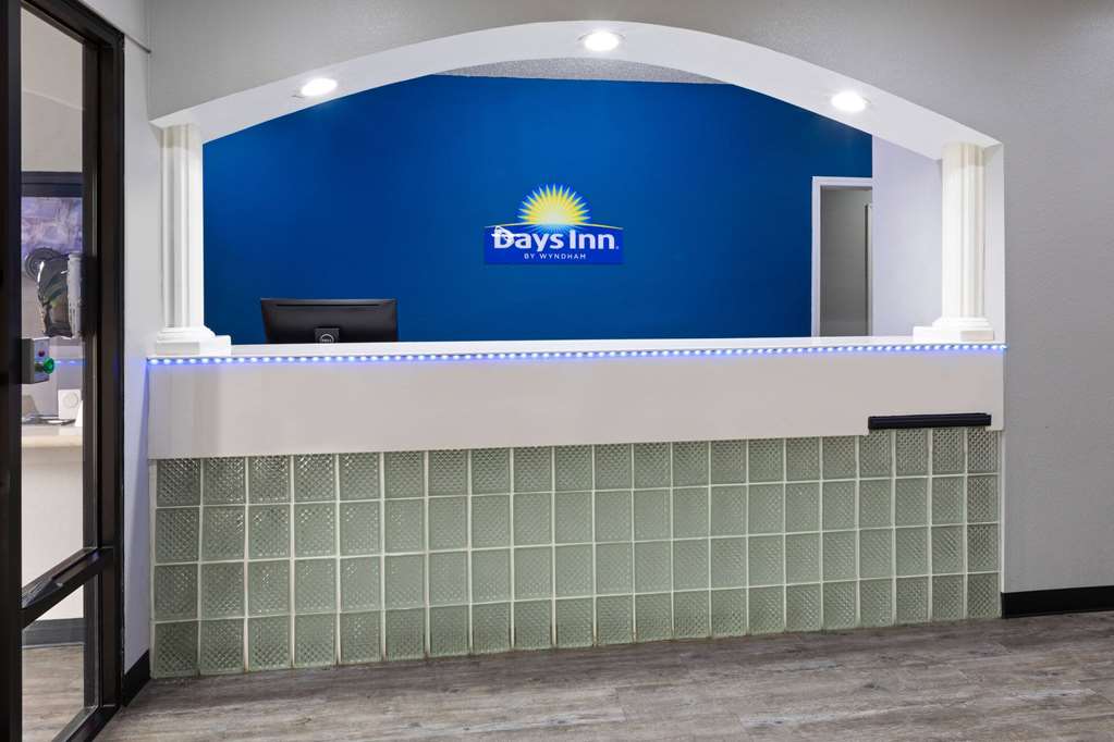 Days Inn by Wyndham North Little Rock Maumelle - photo 8