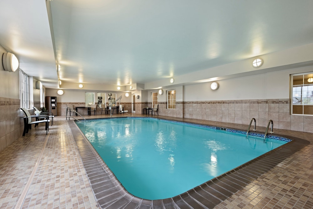 Candlewood Suites Cape Girardeau by IHG - photo 53