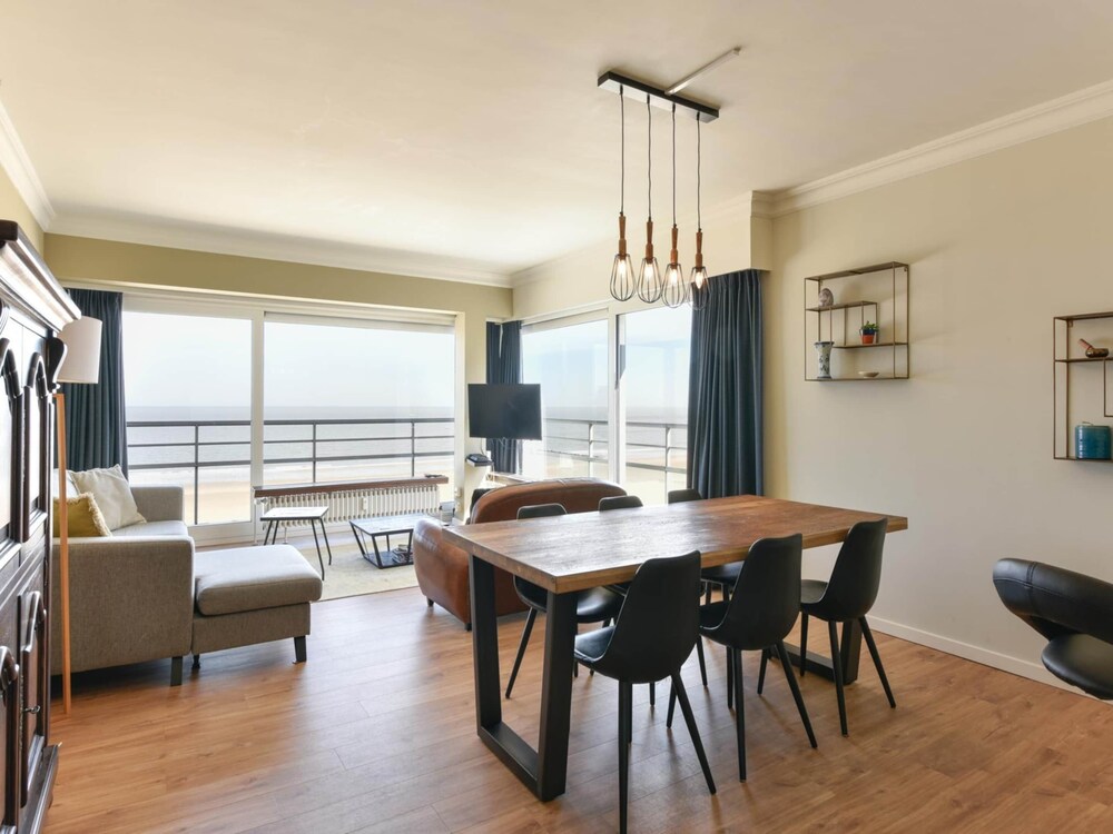 Elegant Zoute Seaside Stay — 4-Star Luxury Hotel in Knokke-Heist, Belgium