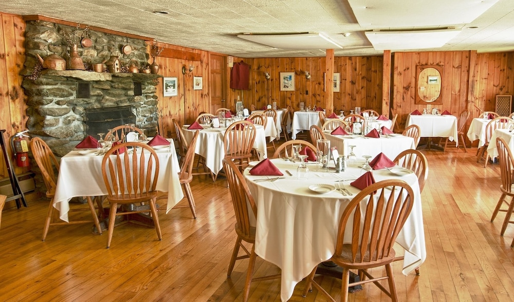 The Vermont Inn - photo 65