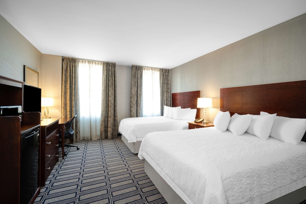 Hampton Inn & Suites Providence Downtown - photo 35