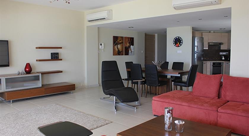 Pegasos Beach Apartment