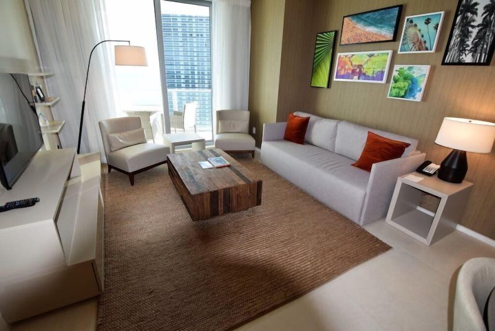 Oceanfront & Bay View 2 Bed 2 Bath @ Hyde Beach Resort - photo 22