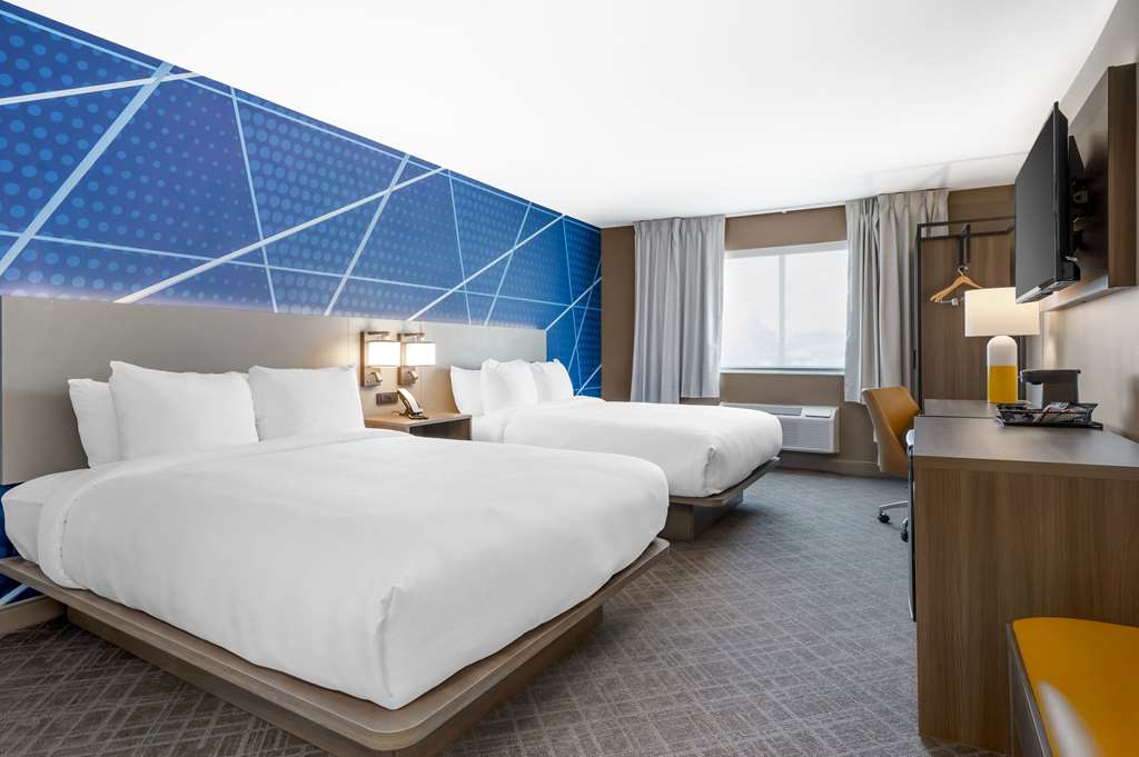 Comfort Inn Kendallville IN - photo 13