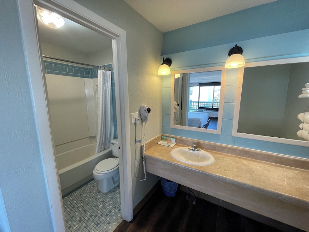 Buccaneer Inn - photo 71