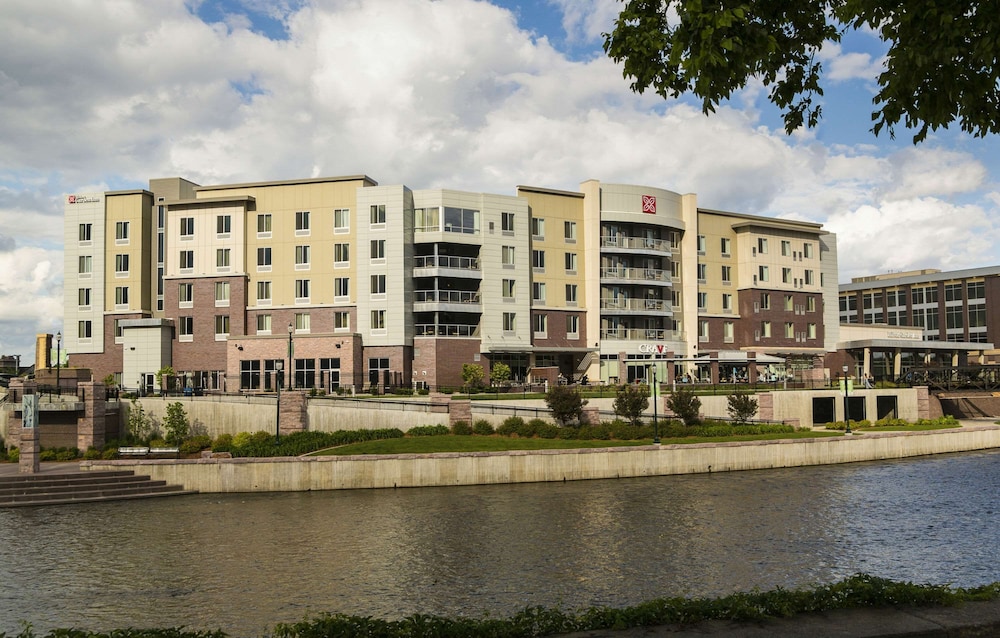 Hilton Garden Inn Sioux Falls Downtown - photo 59
