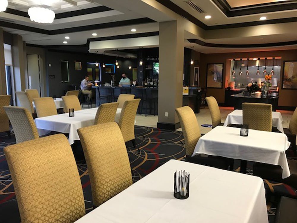 Hilton Garden Inn Fort Worth Alliance Airport - photo 44