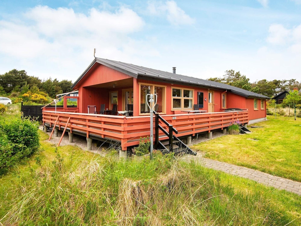 6 Person Holiday Home in Henne — 4-Star Luxury Hotel in Bording Kirkeby, Denmark