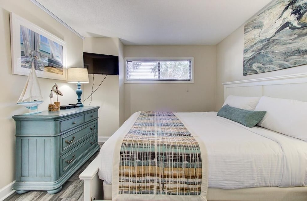 0204 Seaside Sanctuary by Atlantic Towers — Carolina Beach — photo 5