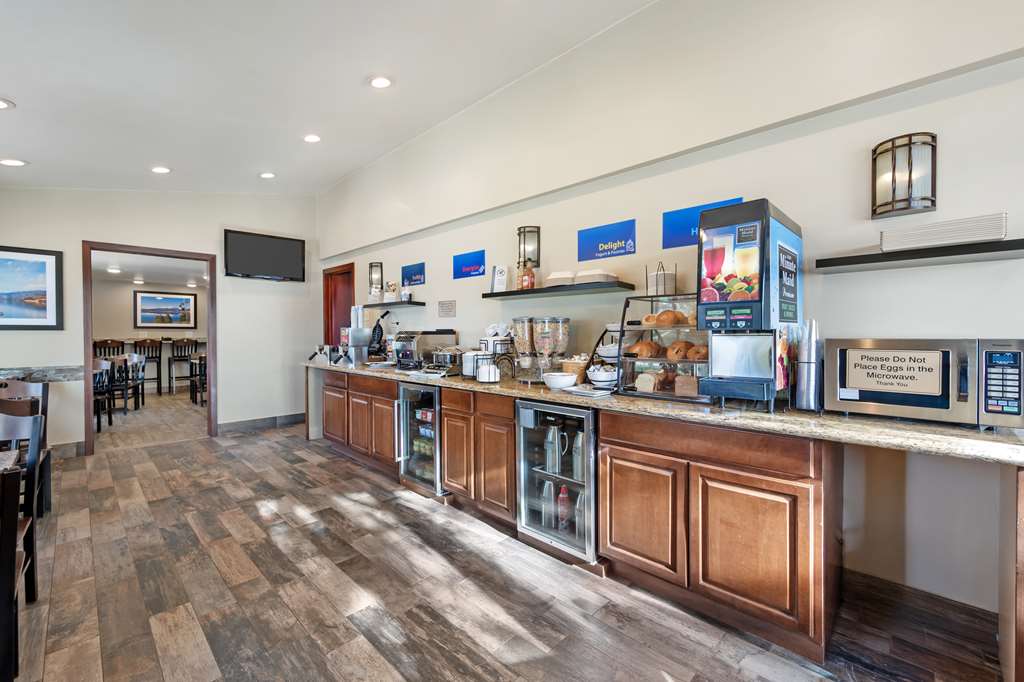 Best Western Ptarmigan Lodge - photo 35