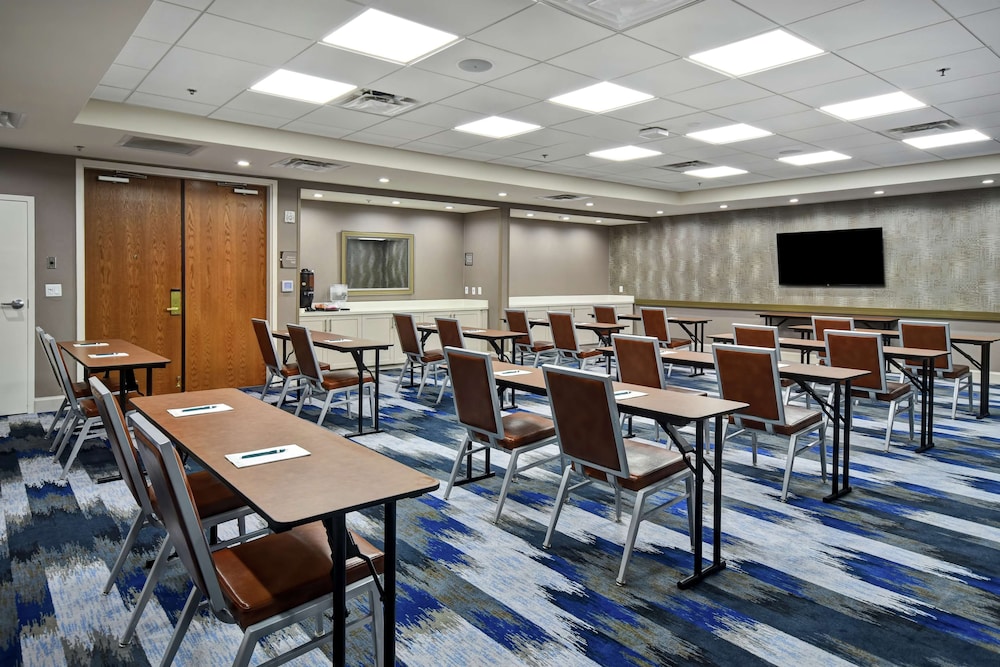 Homewood Suites by Hilton Dallas Arlington South - photo 49