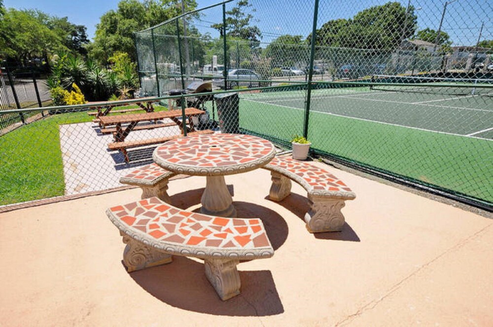 Holiday Towers by Elliott Beach Rentals - photo 25