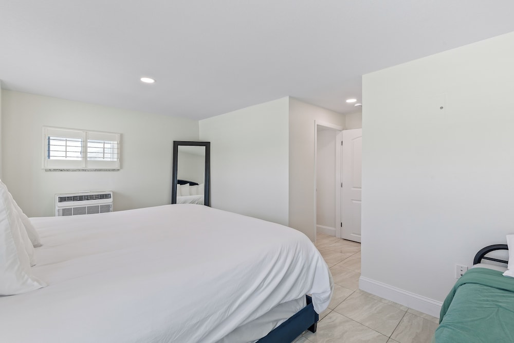 Atlantic Shores Motel - photo 2
