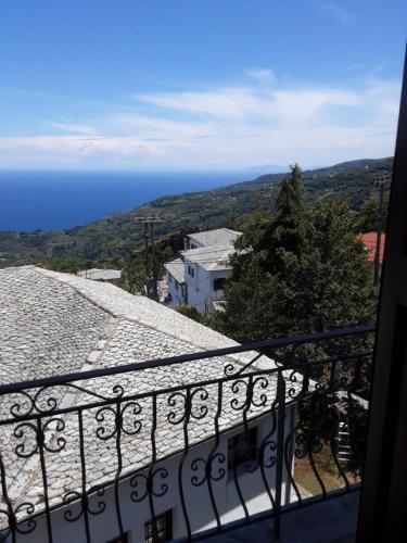 Magda Studios Double Bed Room N4 in Zagora, Greece