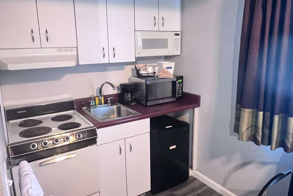 Travelodge by Wyndham Redding CA - photo 9