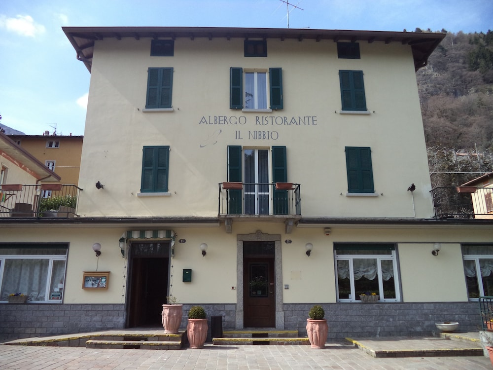 Hotel Il Nibbio — Magreglio