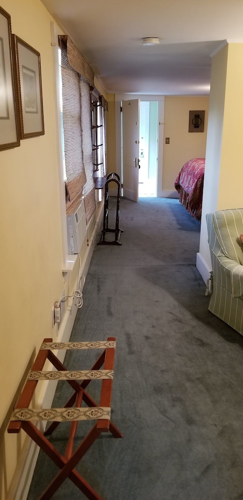 Inn at Clearwater Pond - photo 16