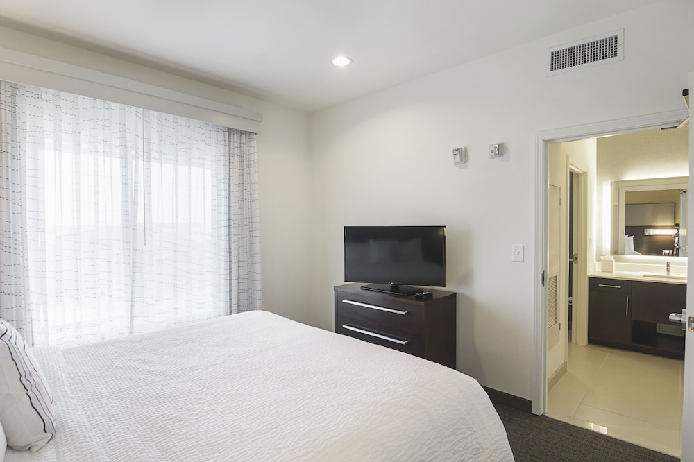 Residence Inn by Marriott Denton - photo 5