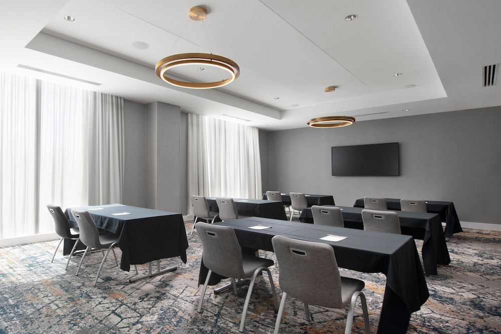 Residence Inn St. Louis Clayton - photo 32