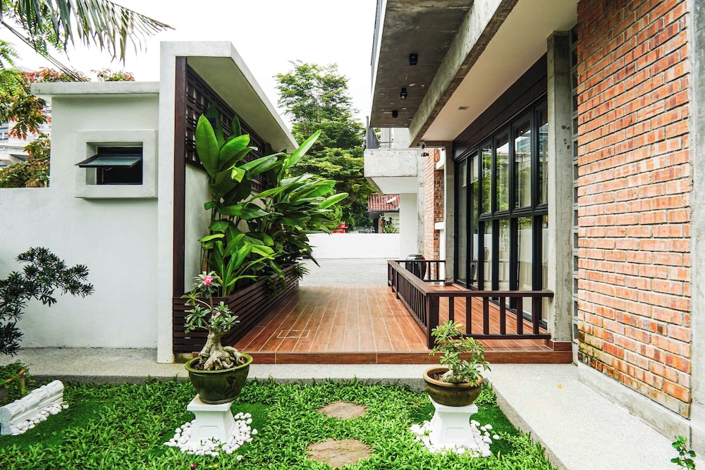 The Heritage Mid Valley l KL Sentral l 8 Pax — 4-Star Luxury Hotel in Kuala Lumpur, Malaysia