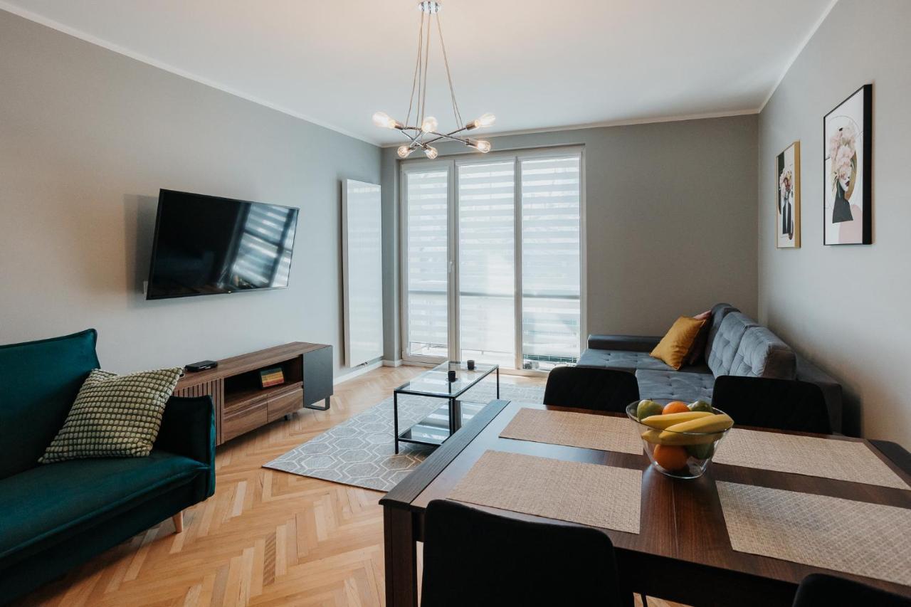 Connecta Apartament in City Center with AC — 4-Star Luxury Hotel in Krakow, Poland